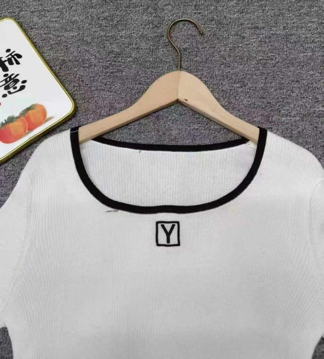 实体店下架一批靓妹针