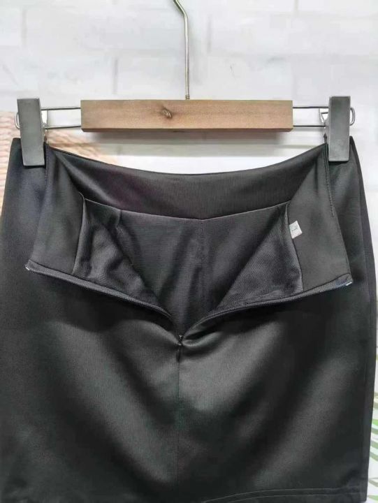 实体店下架一批女士短