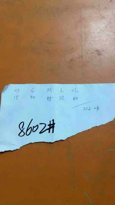女士哈伦束脚钮扣老爹