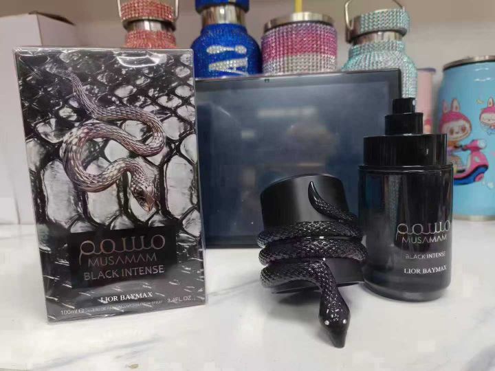迪拜香水2000瓶，