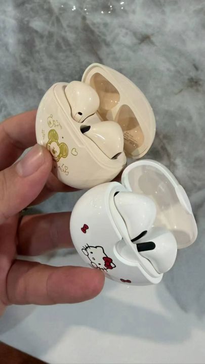 品牌三丽鸥蓝牙耳机4