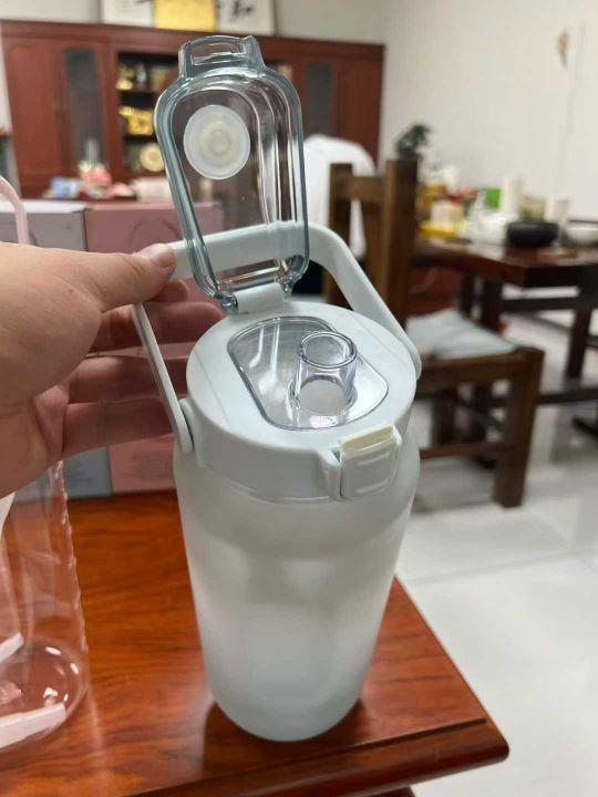 明星同款运动水壶到货